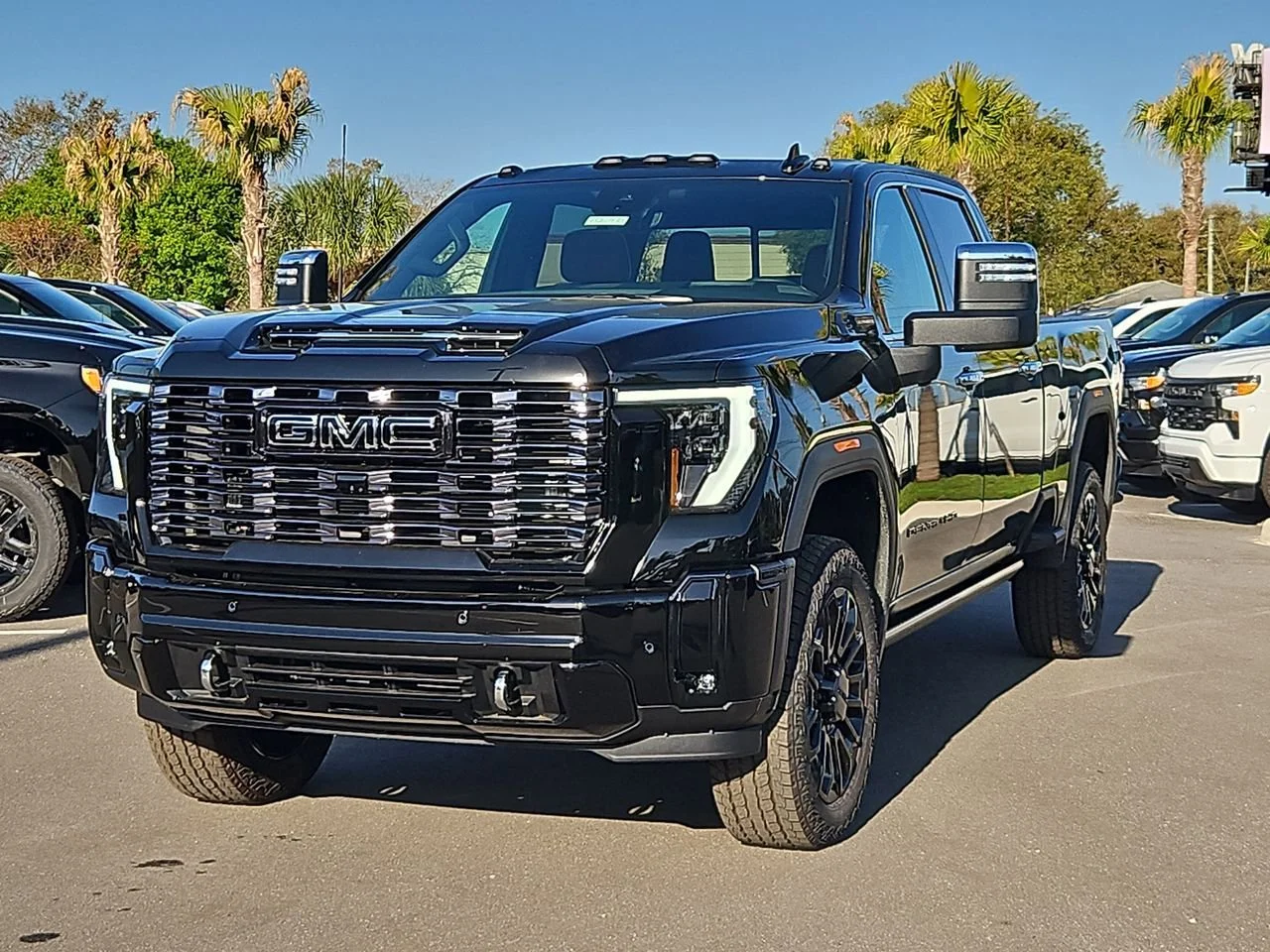 New 2026 Onyx Black GMC Denali Ultimate image 4
