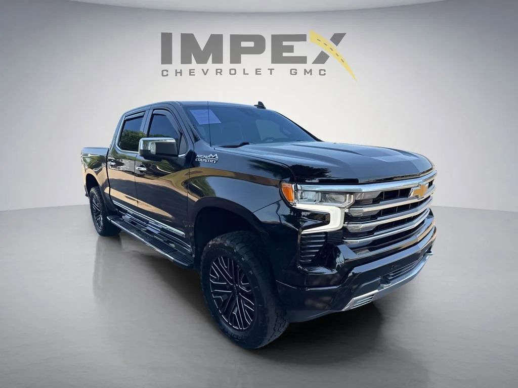 Used 2023 Black Chevrolet High Country image 7