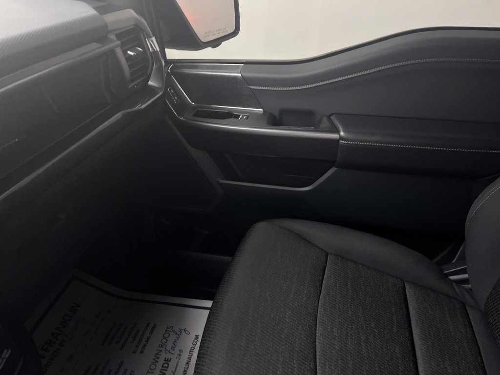 Used 2021 Black Ford XLT image 23