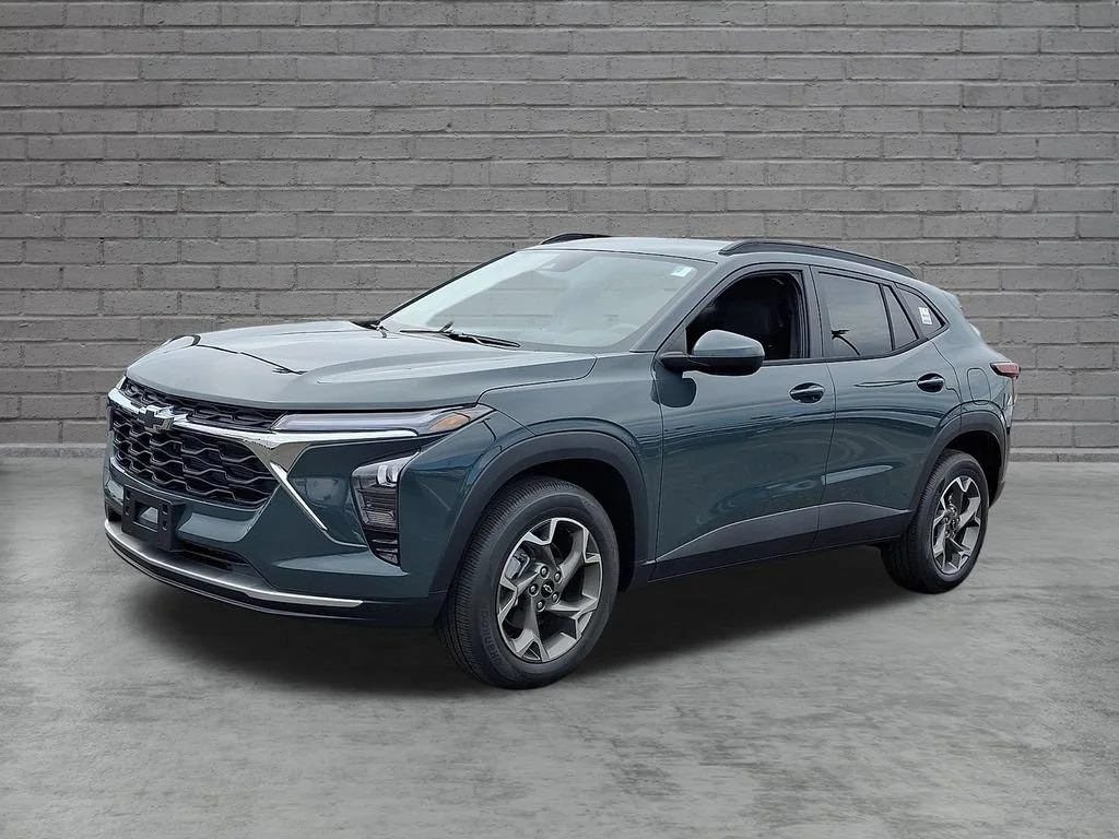New 2026 Cypress Gray Chevrolet LT image 4