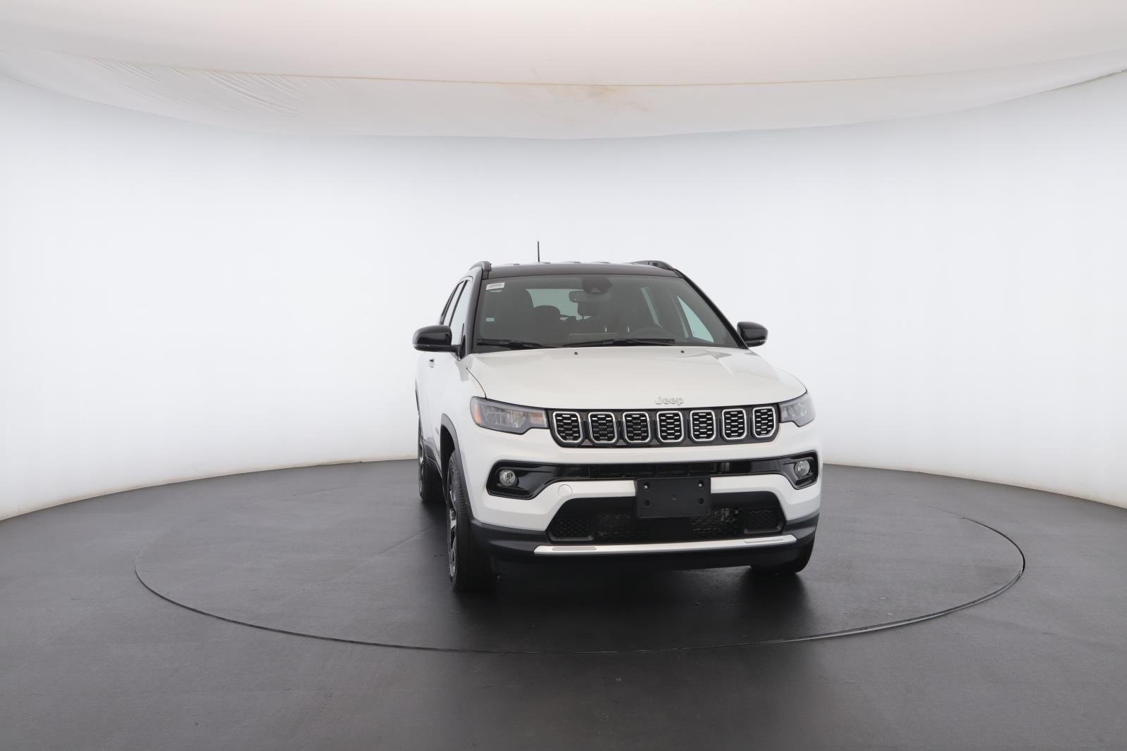 New 2026 Bright White Clear-Coat Exterior Paint Jeep Limited 4x4 image 32