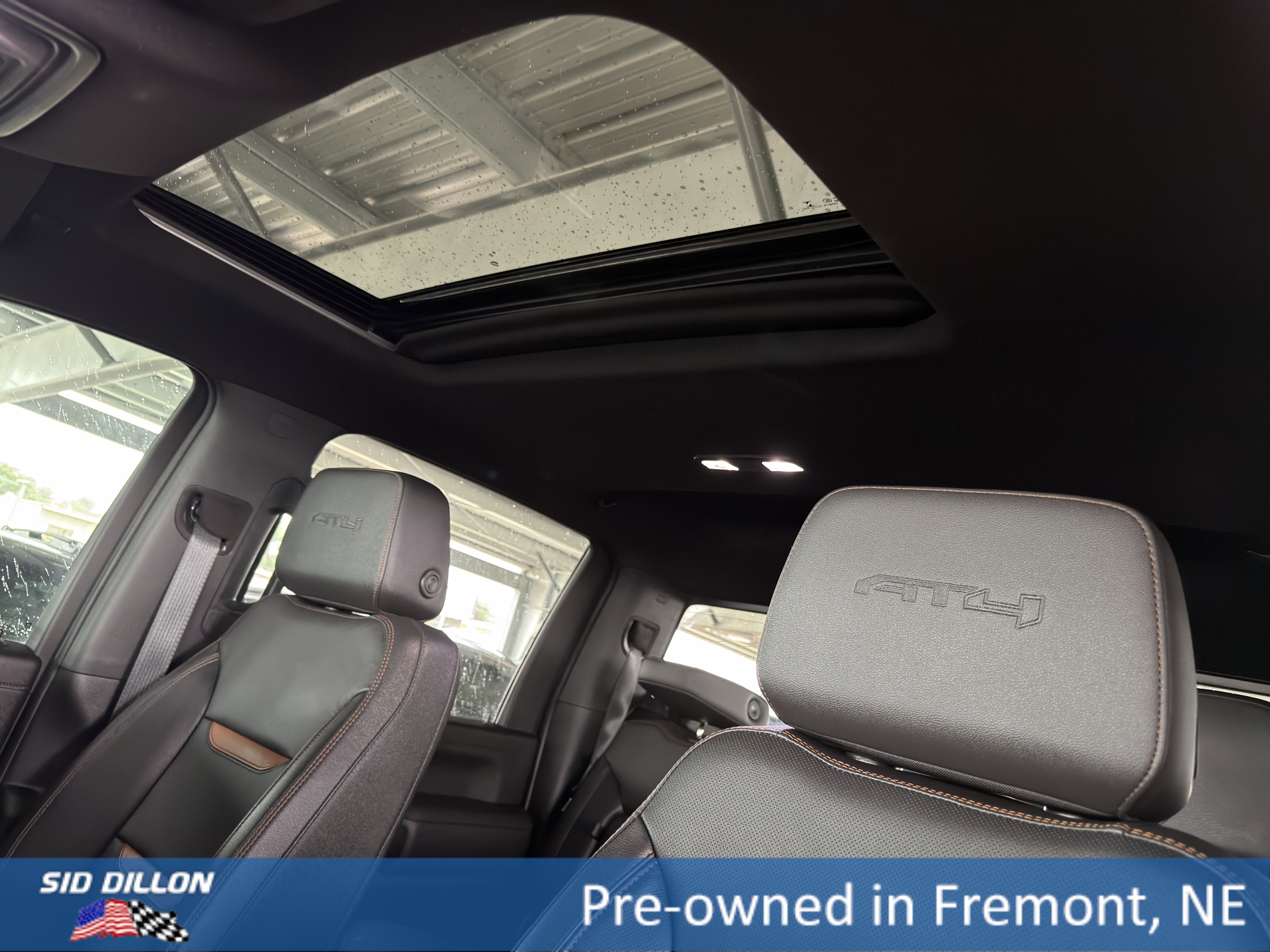 Used 2022 Onyx Black GMC AT4 image 17