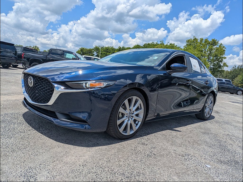 Used 2021 Deep Crystal Blue Mazda Select image 8