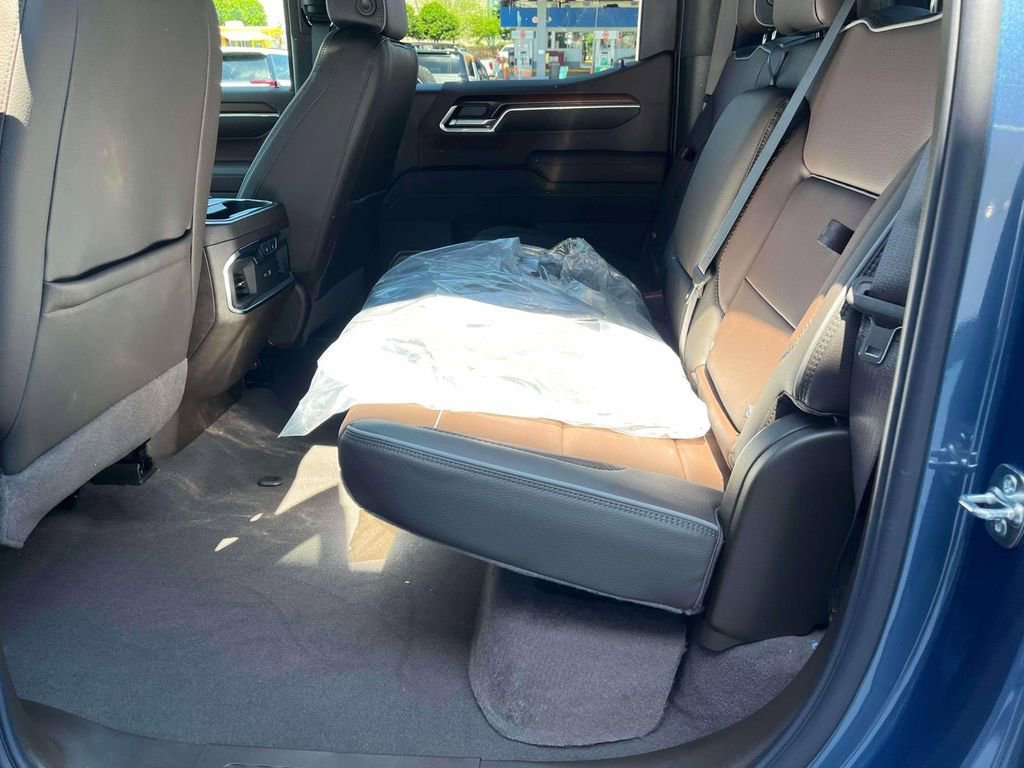 2026 GMC Sierra 1500 Denali - Photo 17