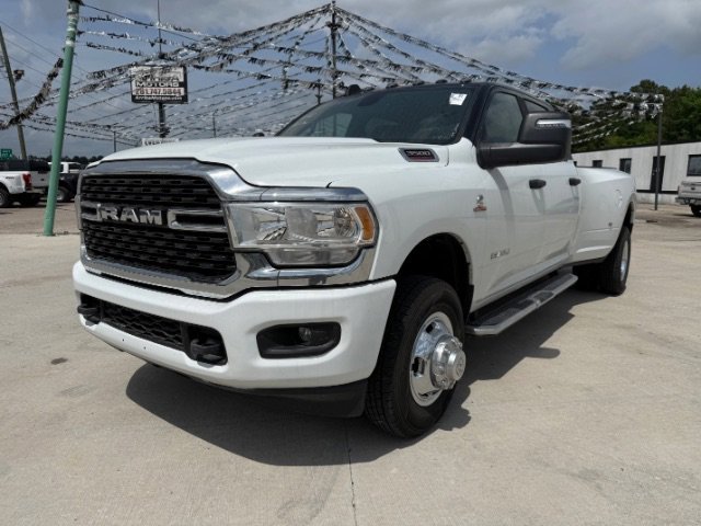 2024 RAM 3500 Big Horn 4X4 Crew Cab LWB's photo