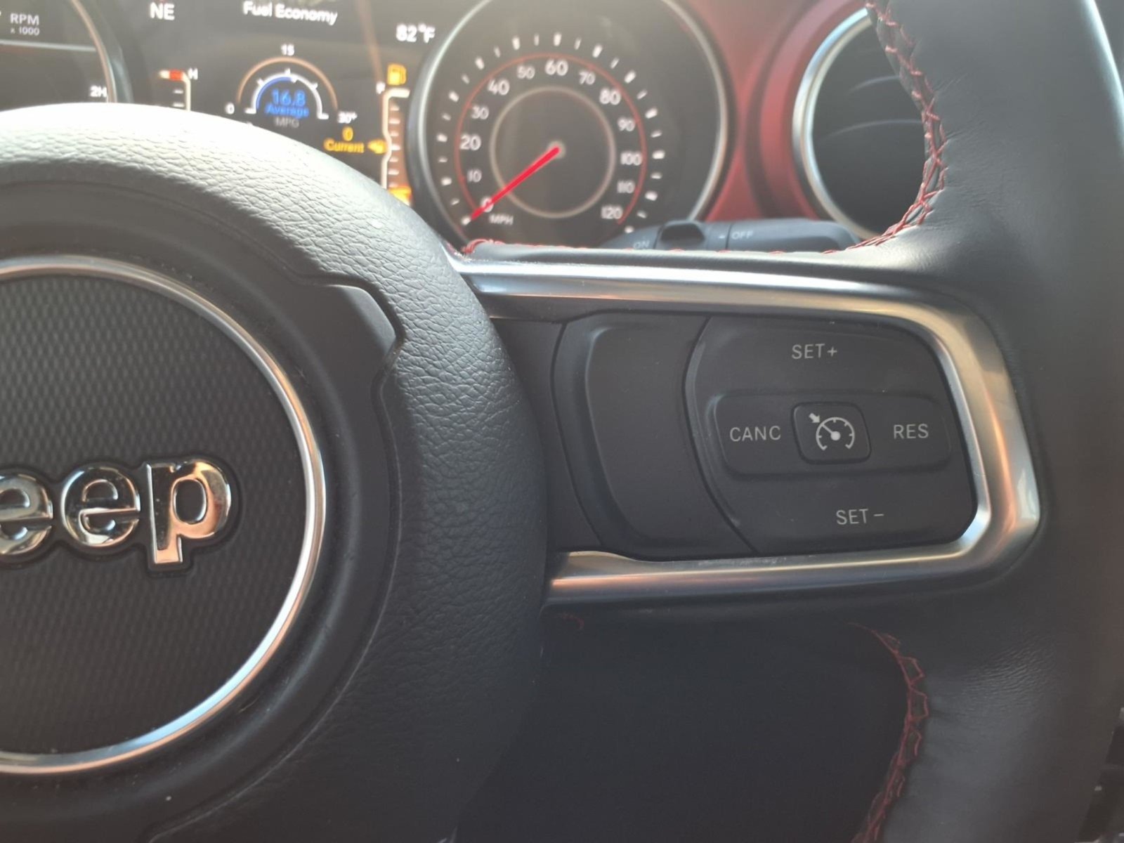 2018 Jeep Wrangler Unlimited photo 21 of 27