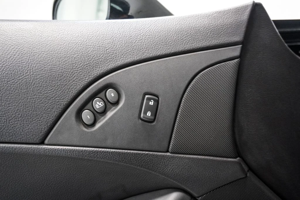 Used 2008 Black Chevrolet Base image 15