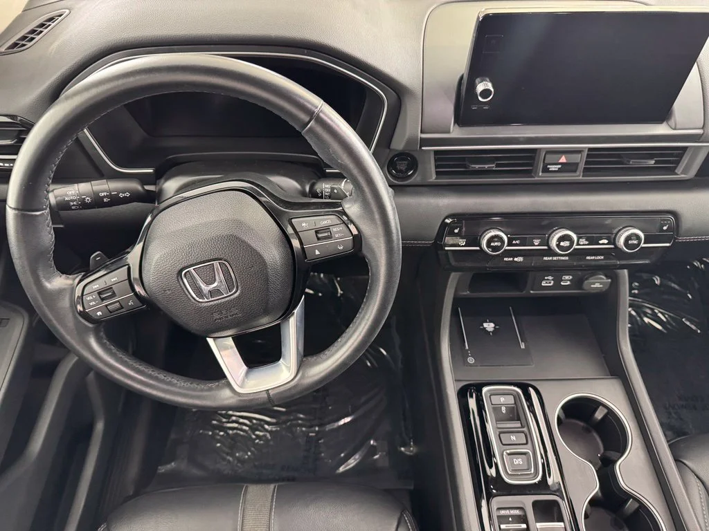 Used 2024  Honda Touring image 24