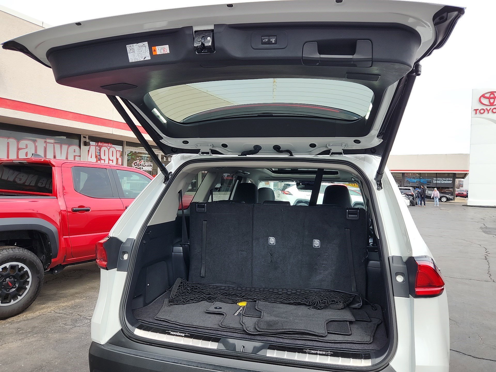 2024 Toyota Grand Highlander Limited - Photo 30