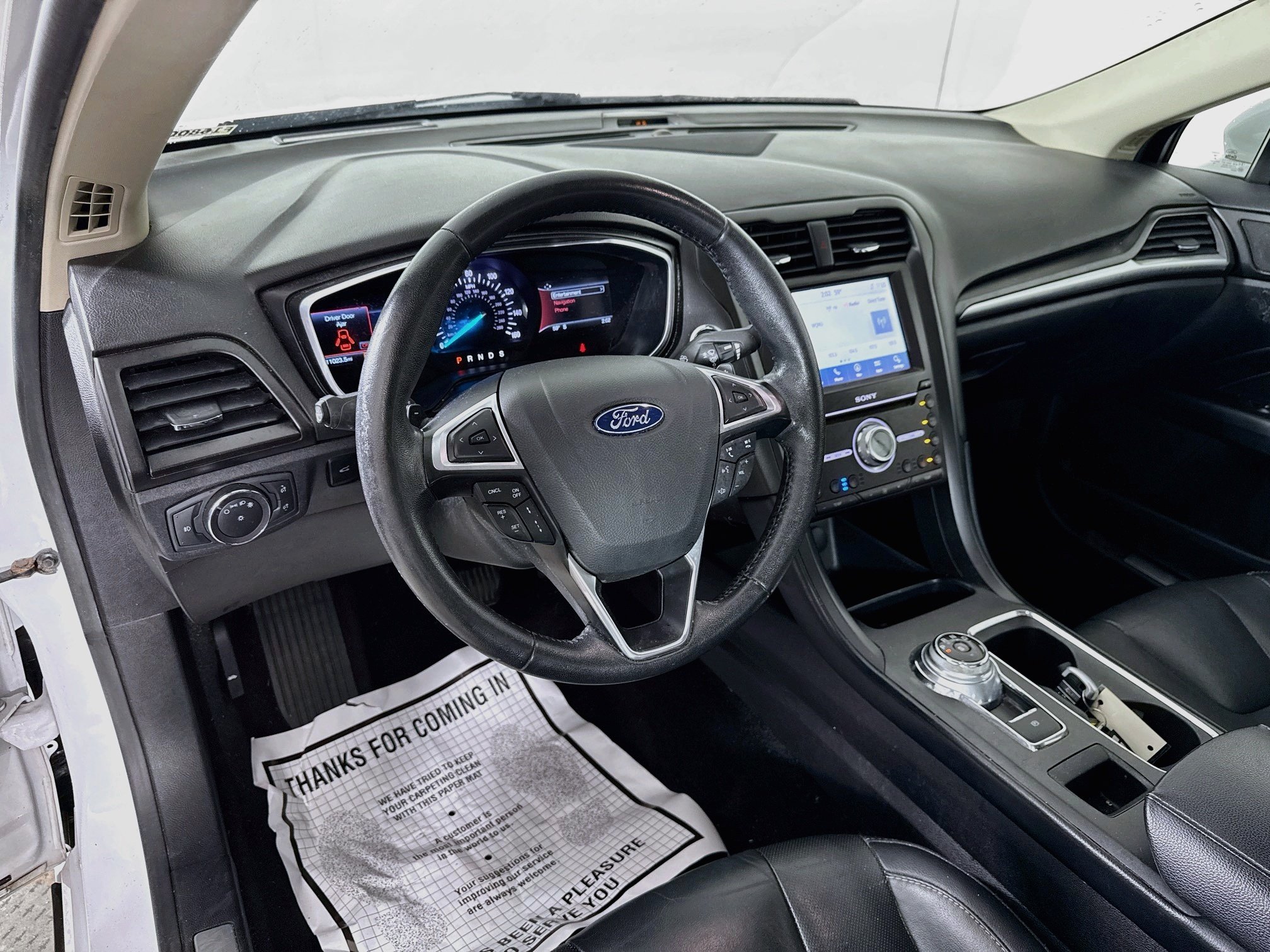 Used 2020 Oxford White Ford Titanium image 9