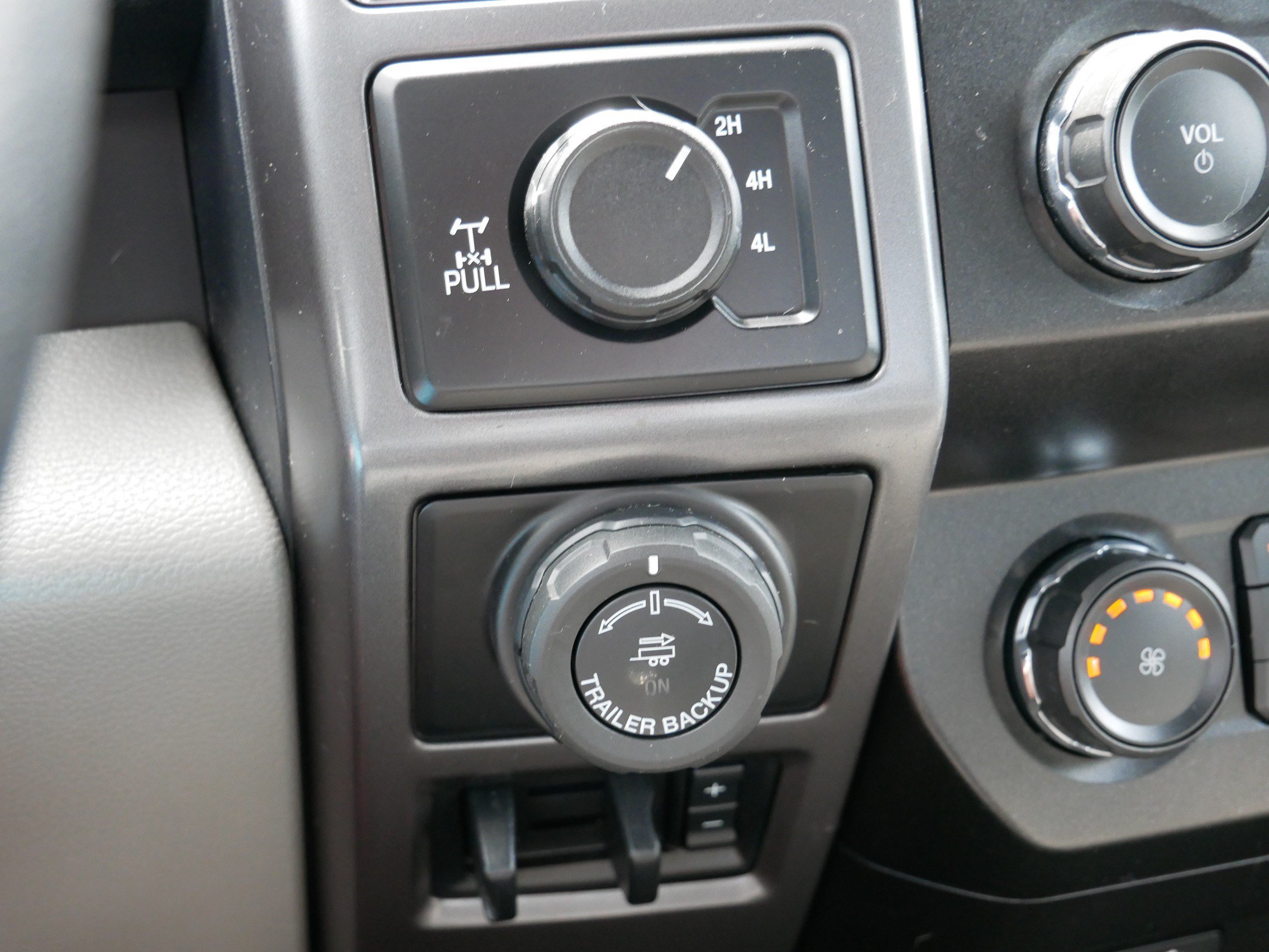 2020 Ford F-150 XLT - Photo 24