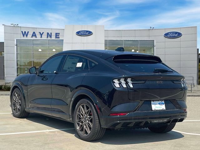 2025 Ford Mustang Mach-E GT - Photo 28