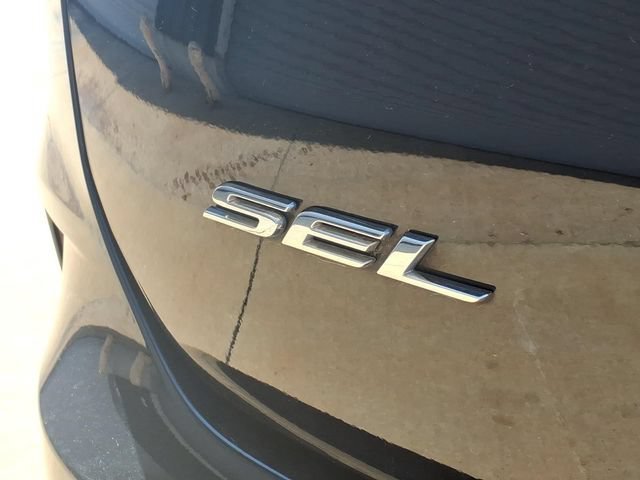 Used 2024  Ford SEL image 26
