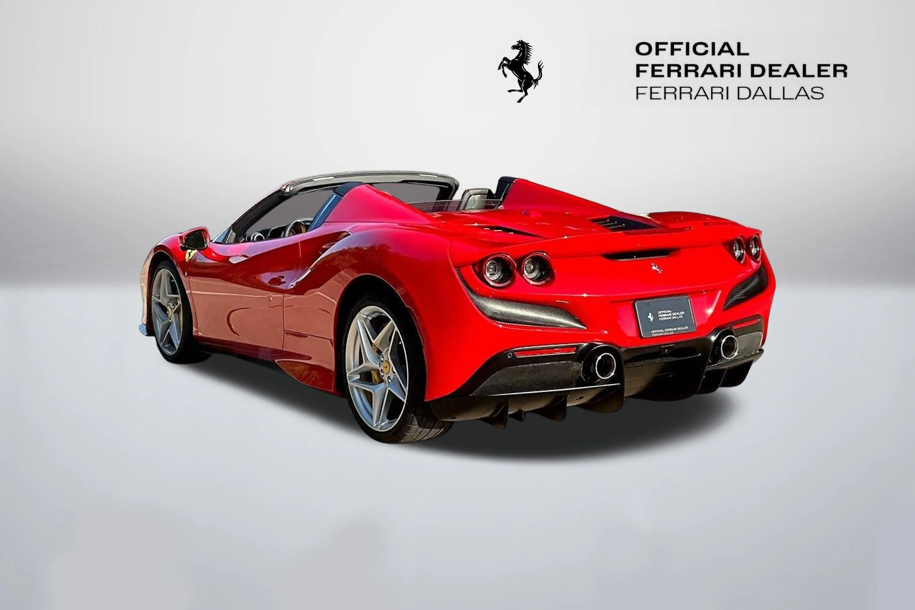 Used 2022 Rosso Corsa Ferrari  image 5