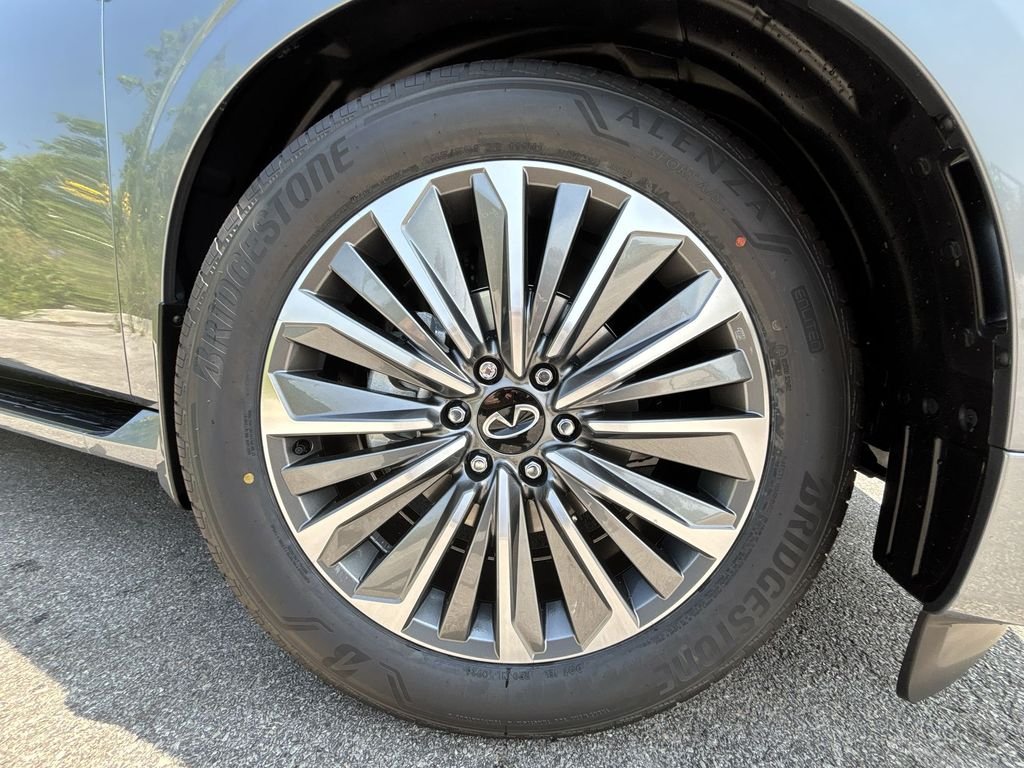 New 2027 DYNAMIC METAL INFINITI Luxe 4WD image 19
