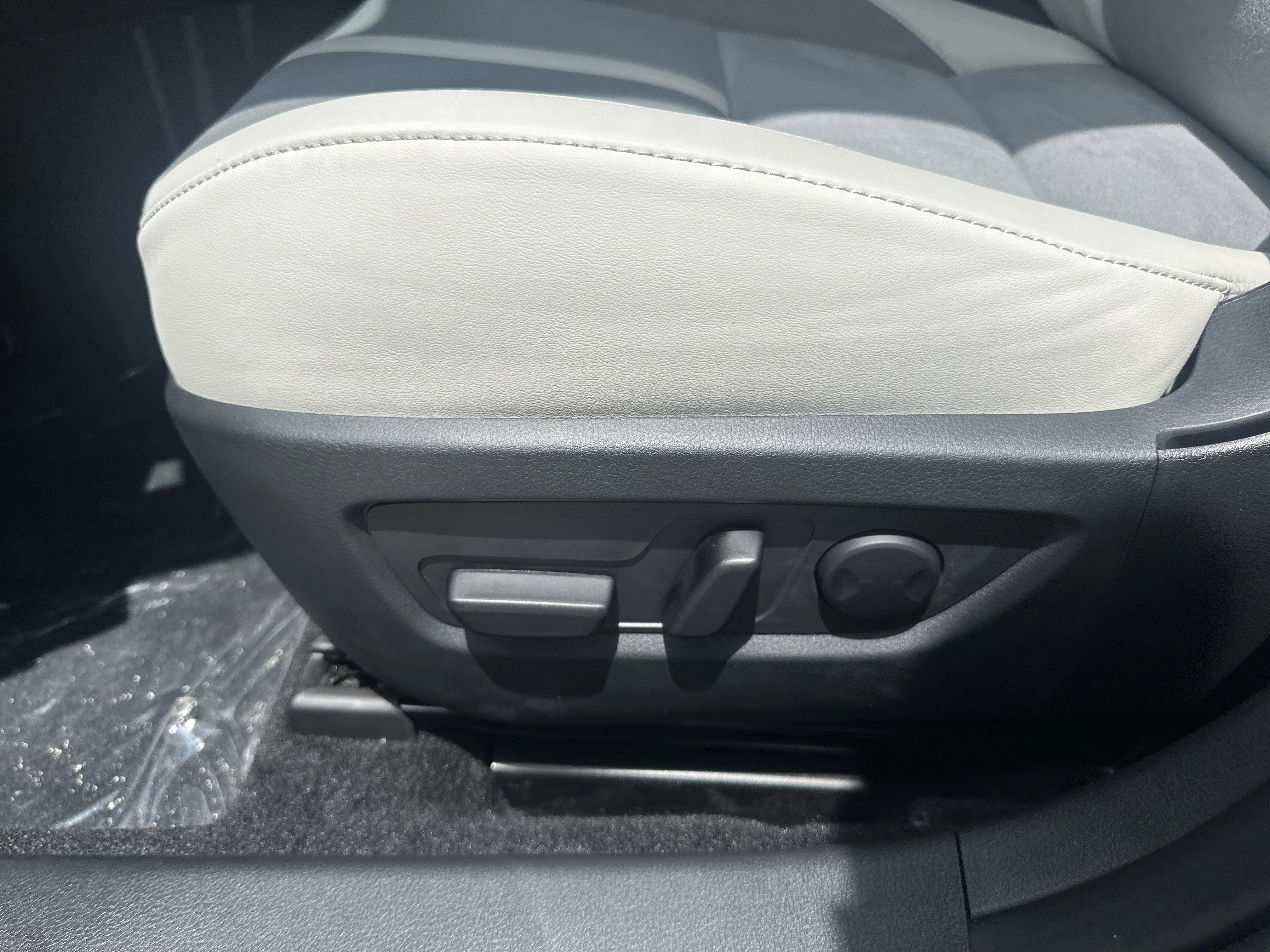 New 2026 Jet Black Mica Mazda 2.5 Turbo Aire Edition AWD image 7