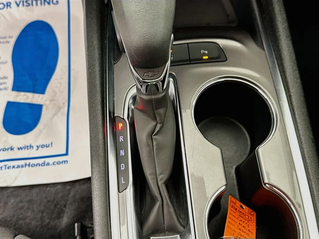 Used 2025 Gray Chevrolet LT image 20