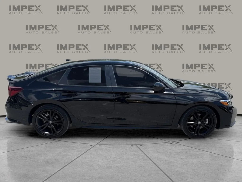 Used 2025 Black Honda  image 6
