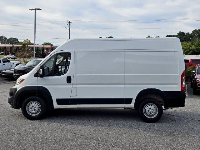 Used 2025 White Ram High Roof image 10