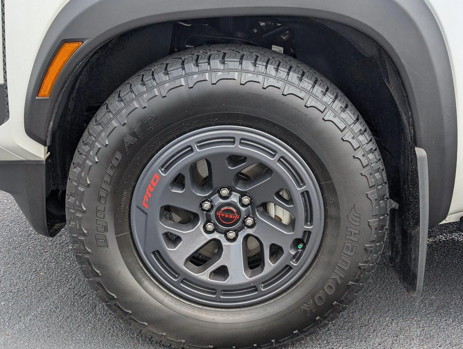 Used 2026 Glacier White Nissan PRO-X image 9