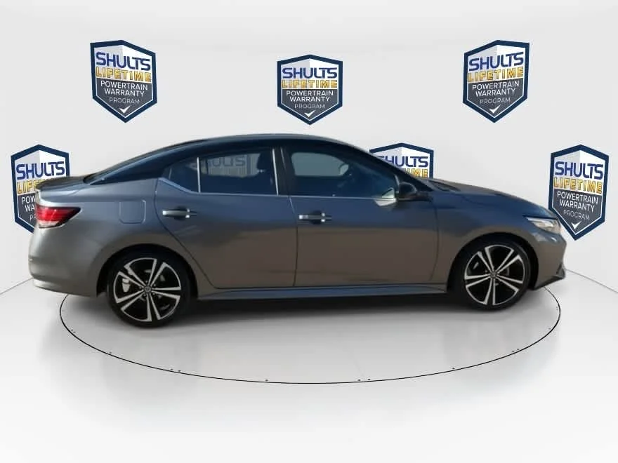 Used 2020 Gun Metallic/Super Black Nissan SR image 9