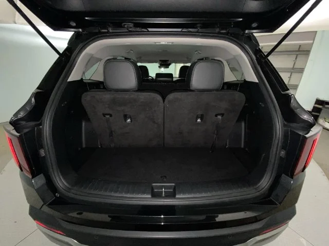 Used 2024 Black Kia S image 24