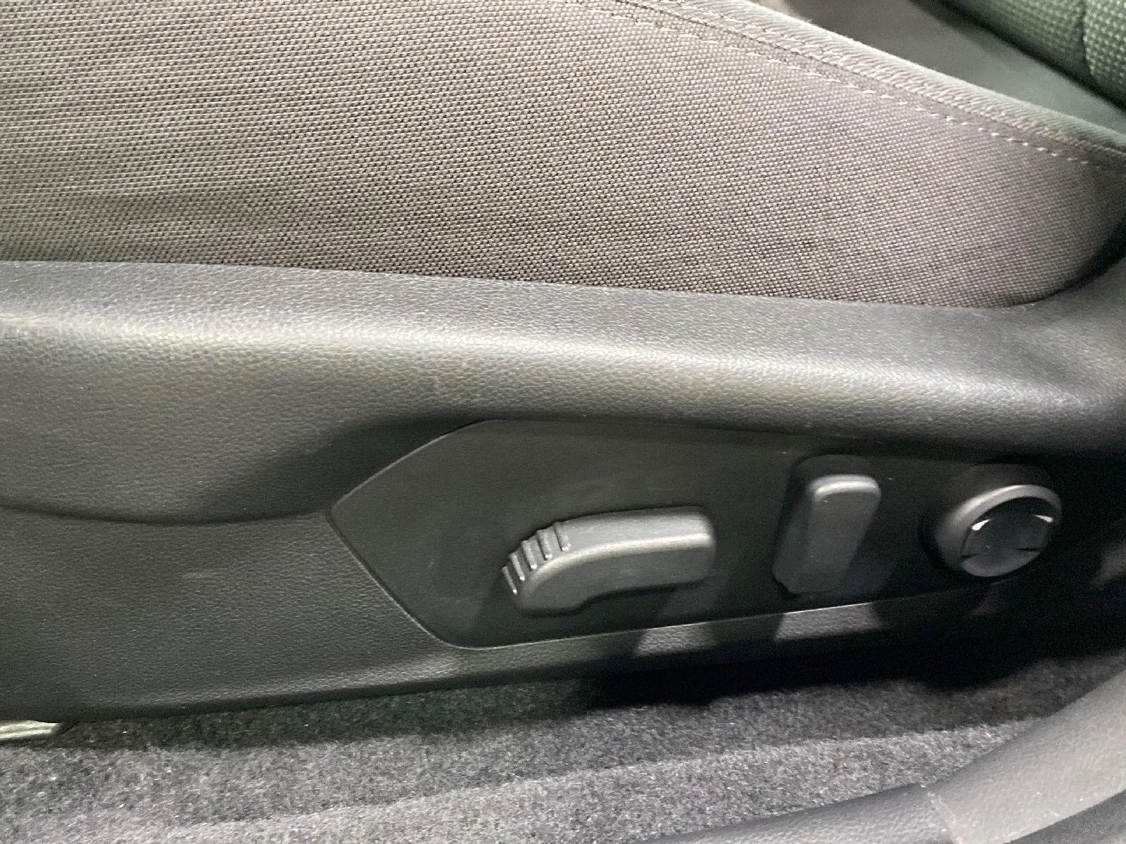 Used 2024 Offshore Blue Metallic Subaru Premium image 23