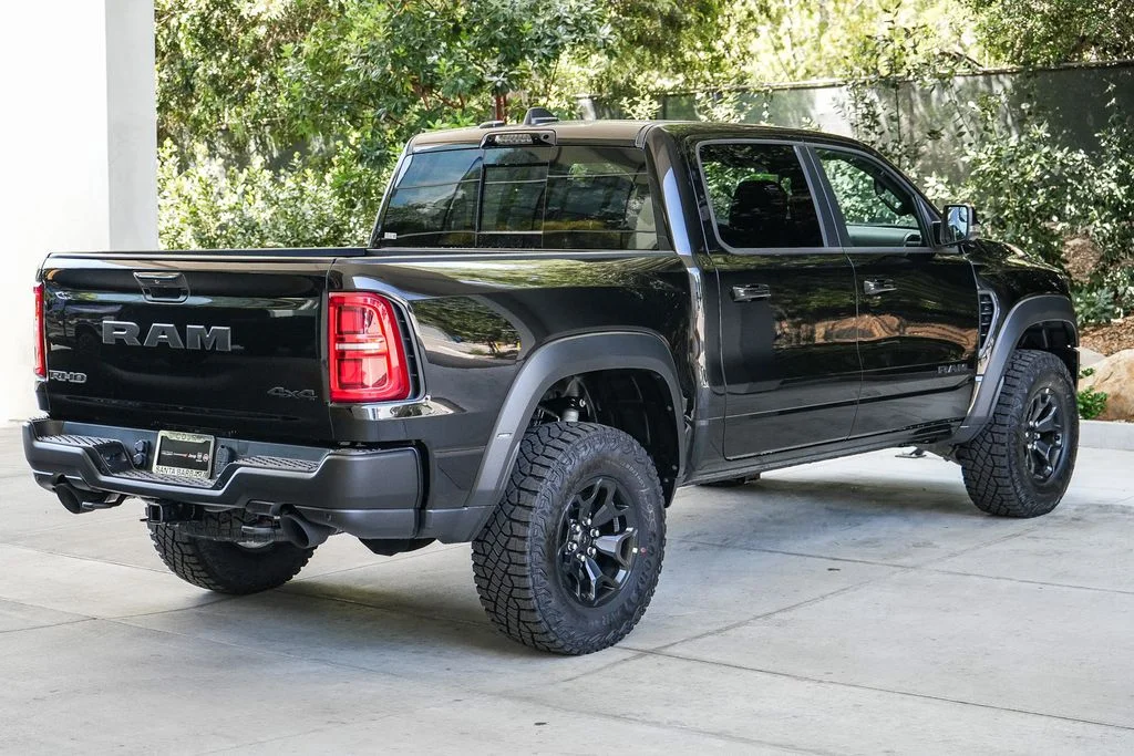 New 2026 Diamond Black Crystal Pearl-Coat Exterior Paint RAM RHO image 6
