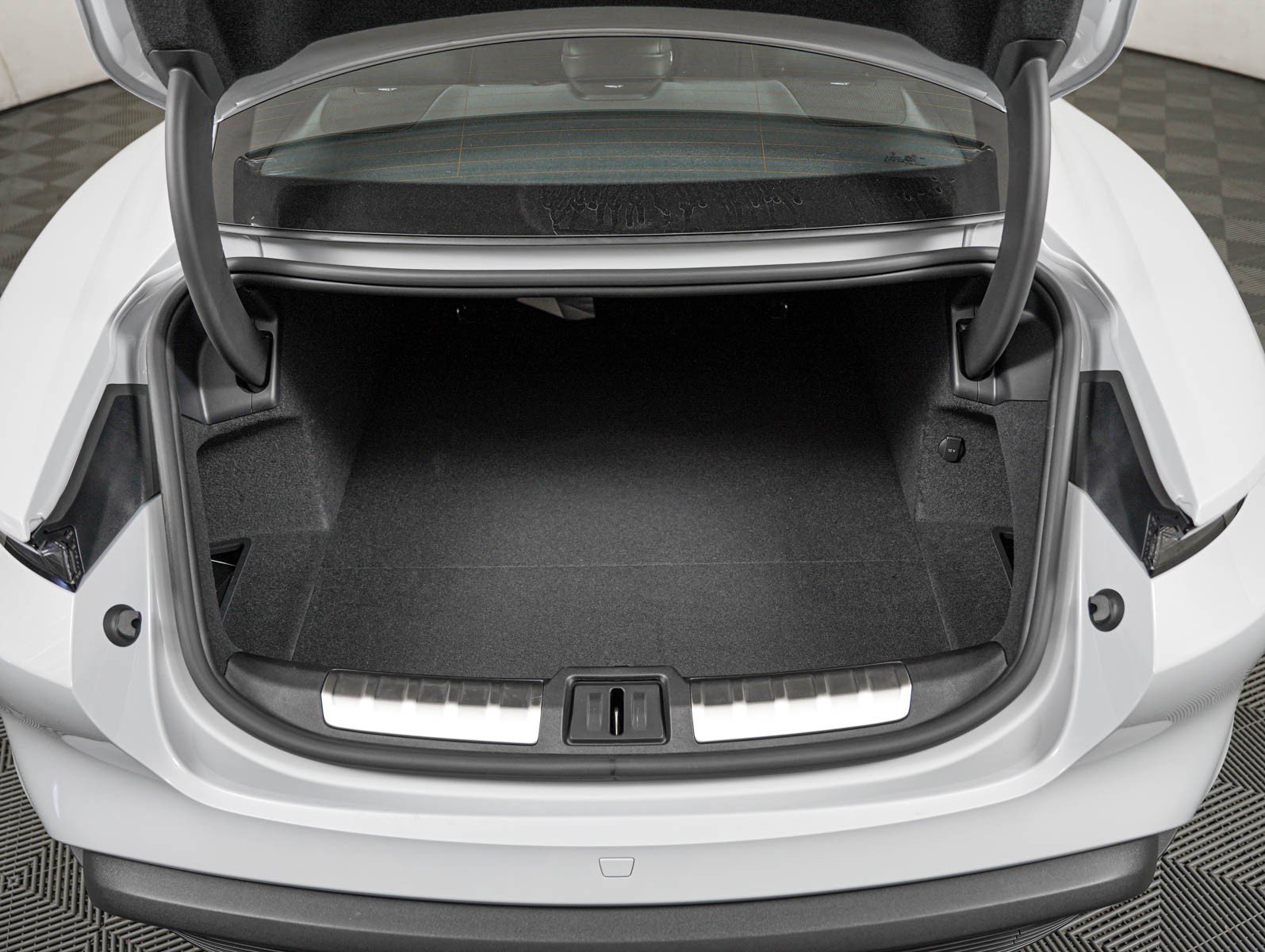 New 2026 ICE GREY Porsche 4S image 24