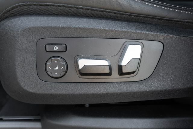 Certified Used 2024 Skyscraper Grey Metallic BMW xDrive40i image 22