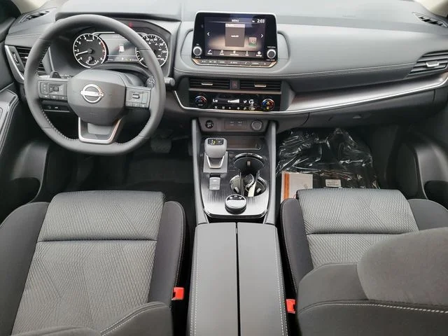 2026 Nissan Rogue SV - Photo 35