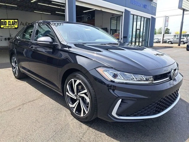 New 2026 Deep Black Pearl Volkswagen 1.5T SEL image 1