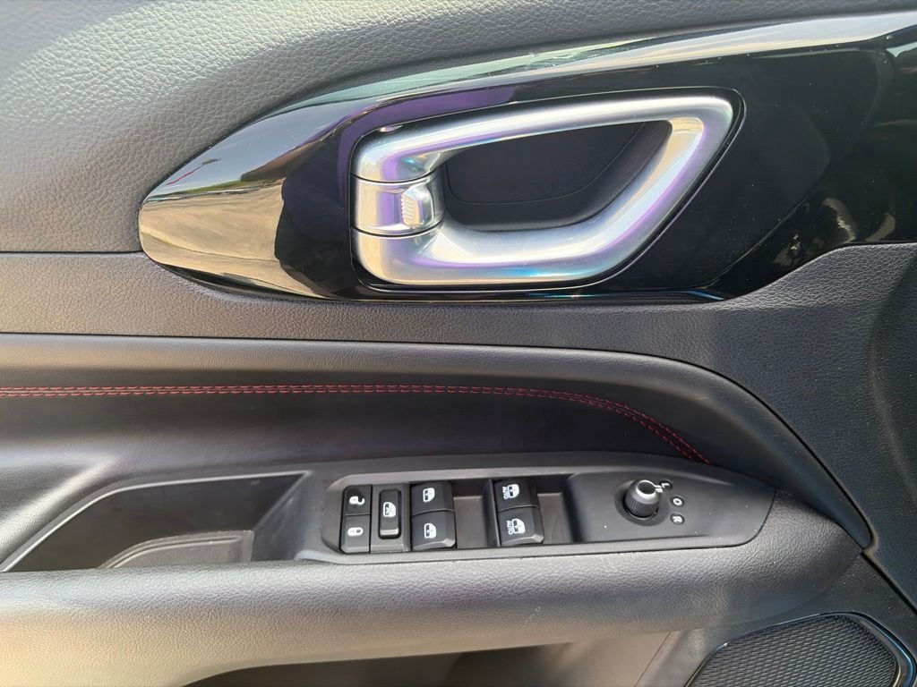 2025 Jeep Compass Trailhawk - Photo 18