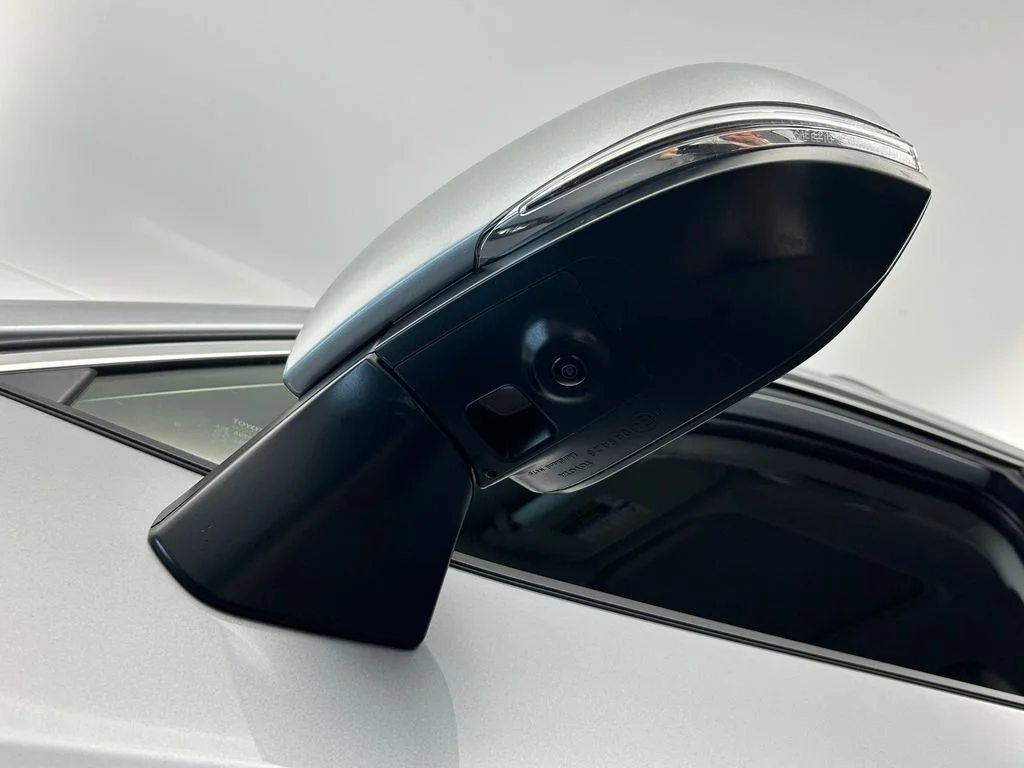 Used 2025 Silver Sky Metallic Toyota Limited image 35