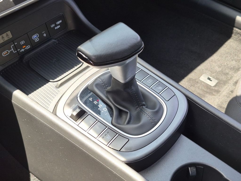 Used 2026 Black Hyundai SEL Sport image 16