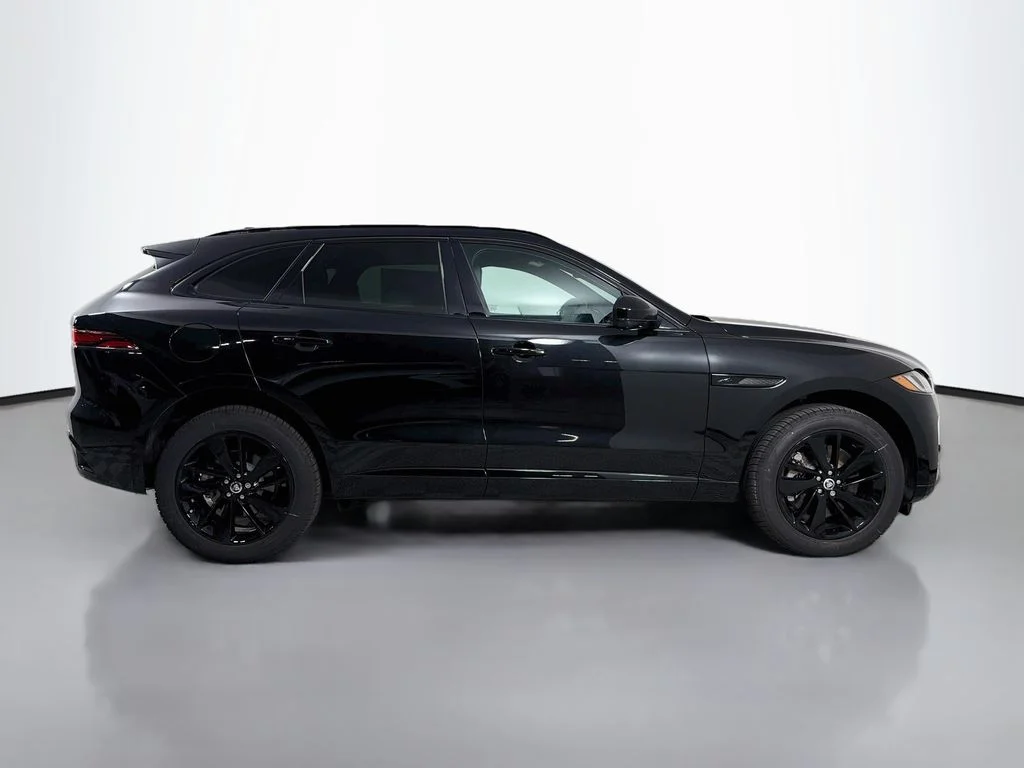New 2026 Santorini Black Metallic Jaguar P250 R-Dynamic S image 4