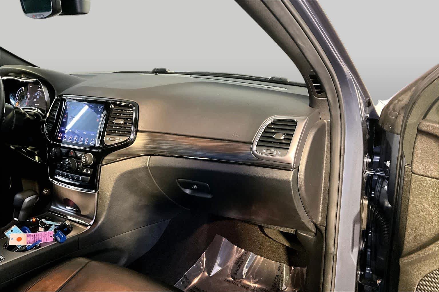 Used 2019 Slate Blue Pearl Coat Jeep Limited X image 19