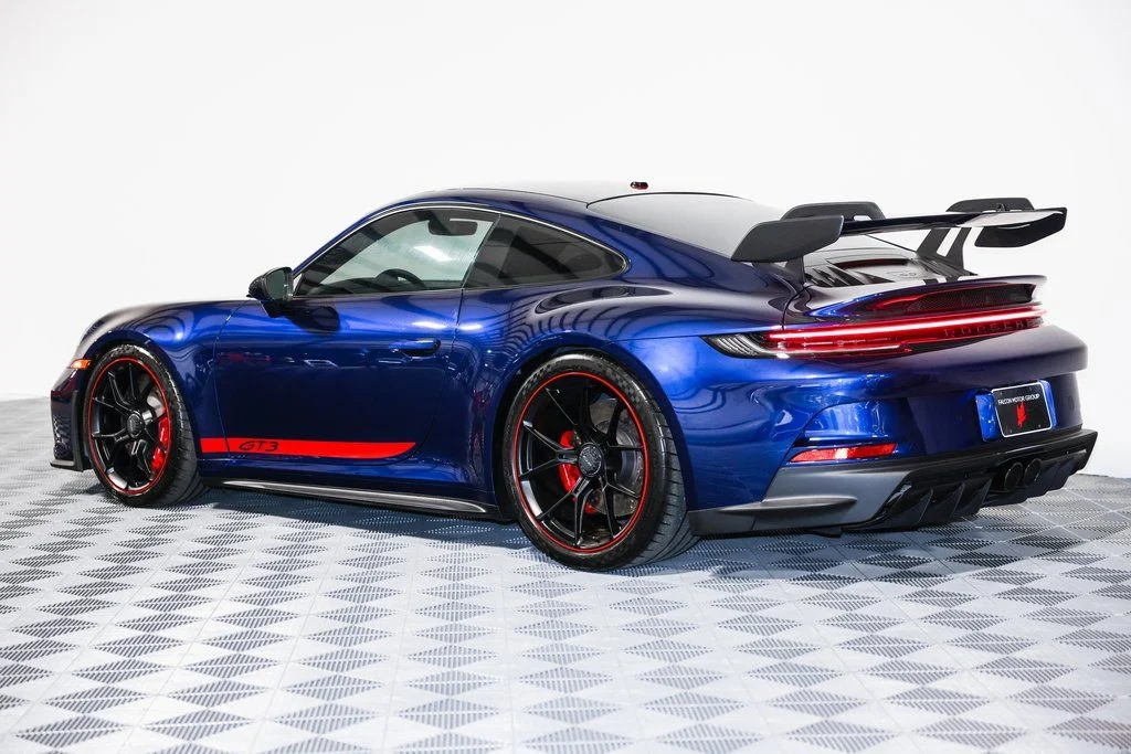 Used 2022 Blue Porsche GT3 image 18