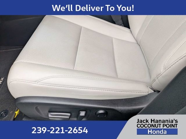 Used 2022 Silver Lexus 350 image 21