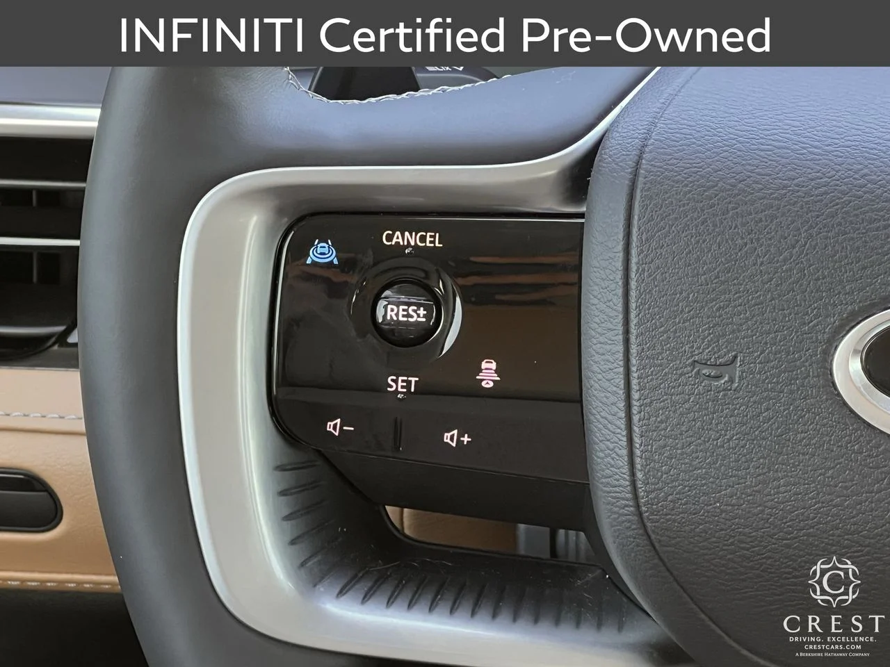 Certified Used 2026 Black Obsidian INFINITI LUXE image 15