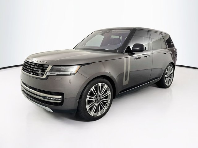 2022 Land Rover Range Rover SE