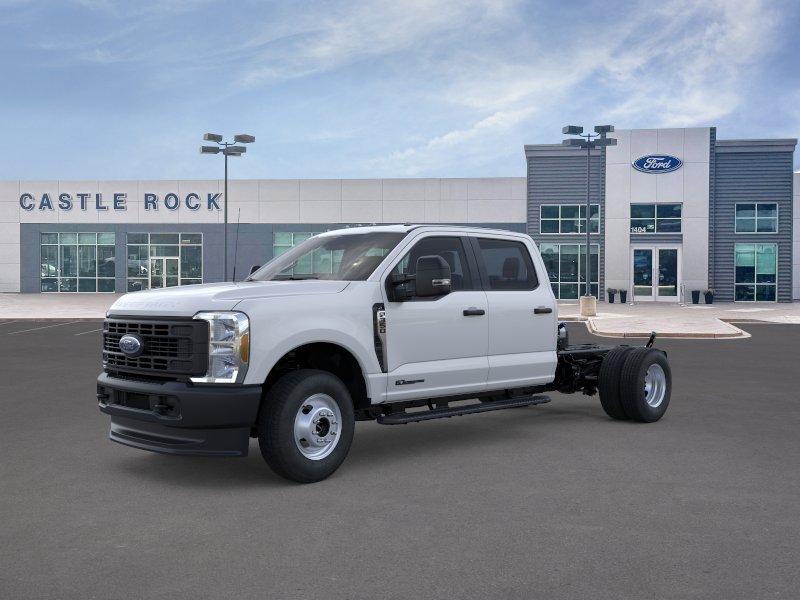 New 2025 Oxford White Ford F-350® XL image 1