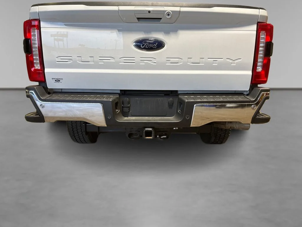 Certified Used 2024 Oxford White Ford Lariat image 15