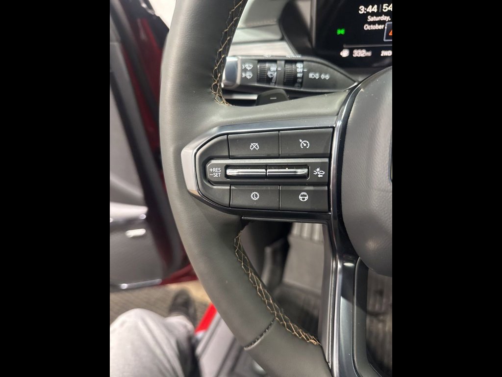 2025 GMC Acadia AT4 - Photo 24