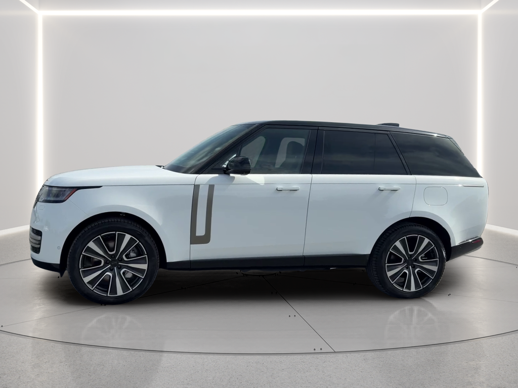 New 2026 Fuji White Land Rover SE image 8