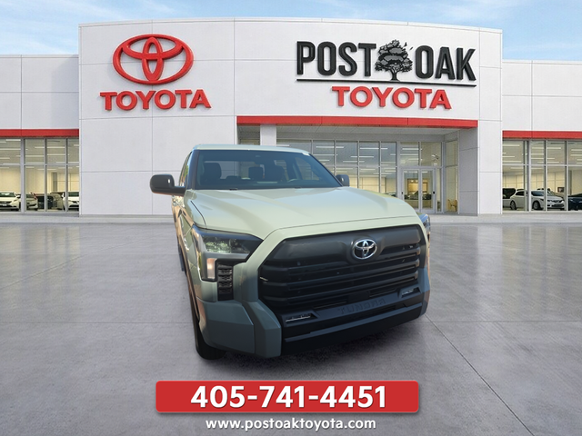 Used 2025  Toyota SR5 image 10