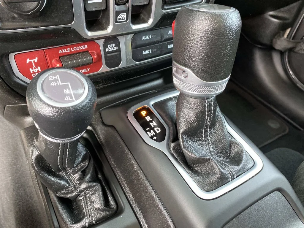 Certified Used 2026 Gray Jeep Mojave image 17