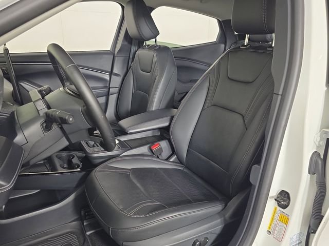 Used 2025 White Ford Premium image 16