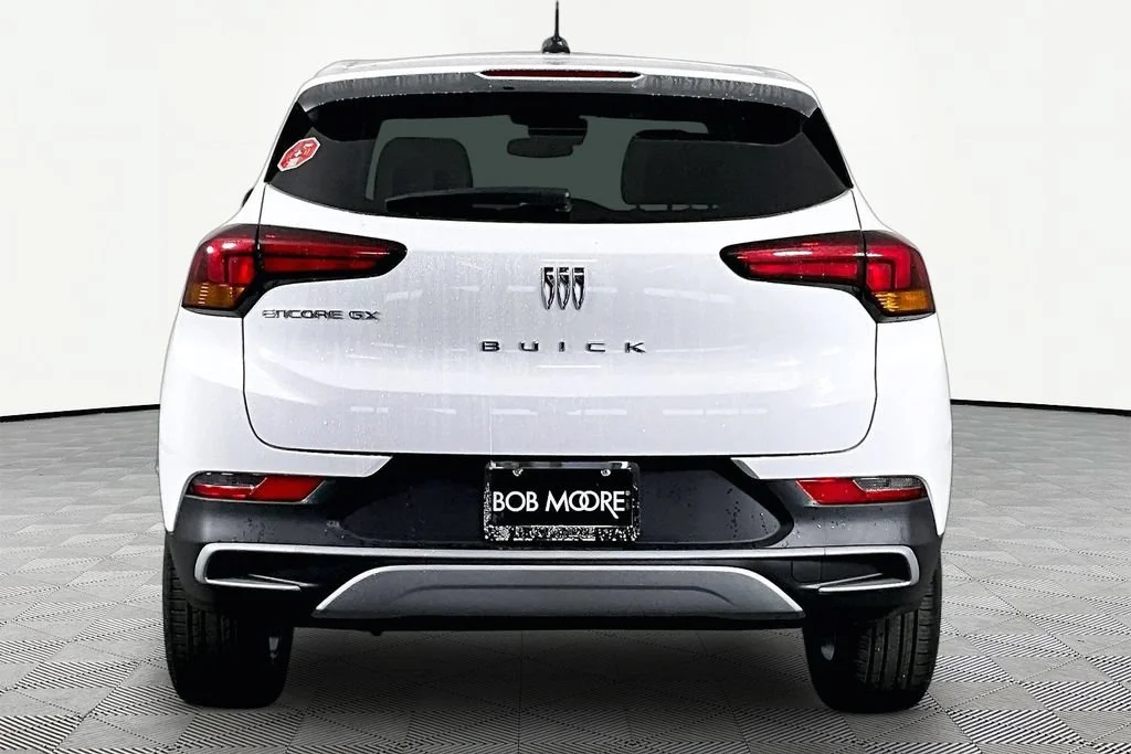 New 2026 Summit White Buick Preferred image 5