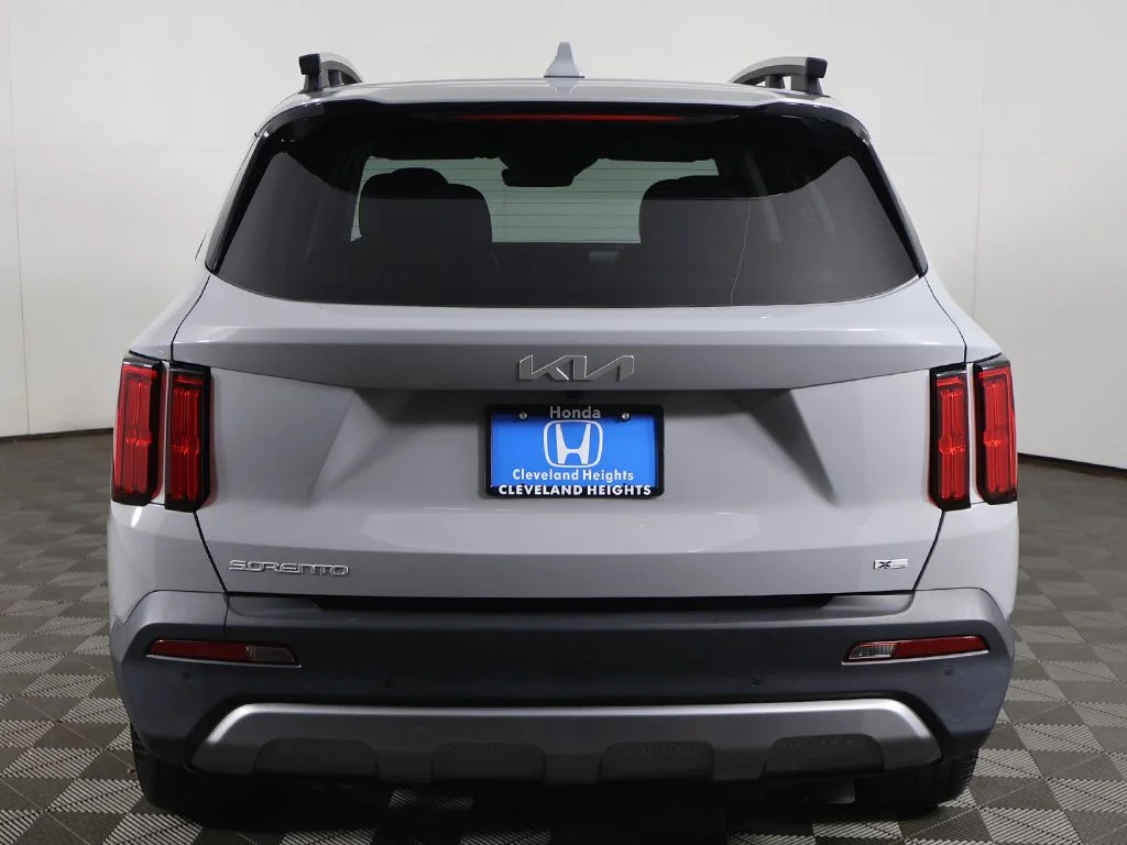 Used 2023 Gray Kia X-Line SX Prestige image 15